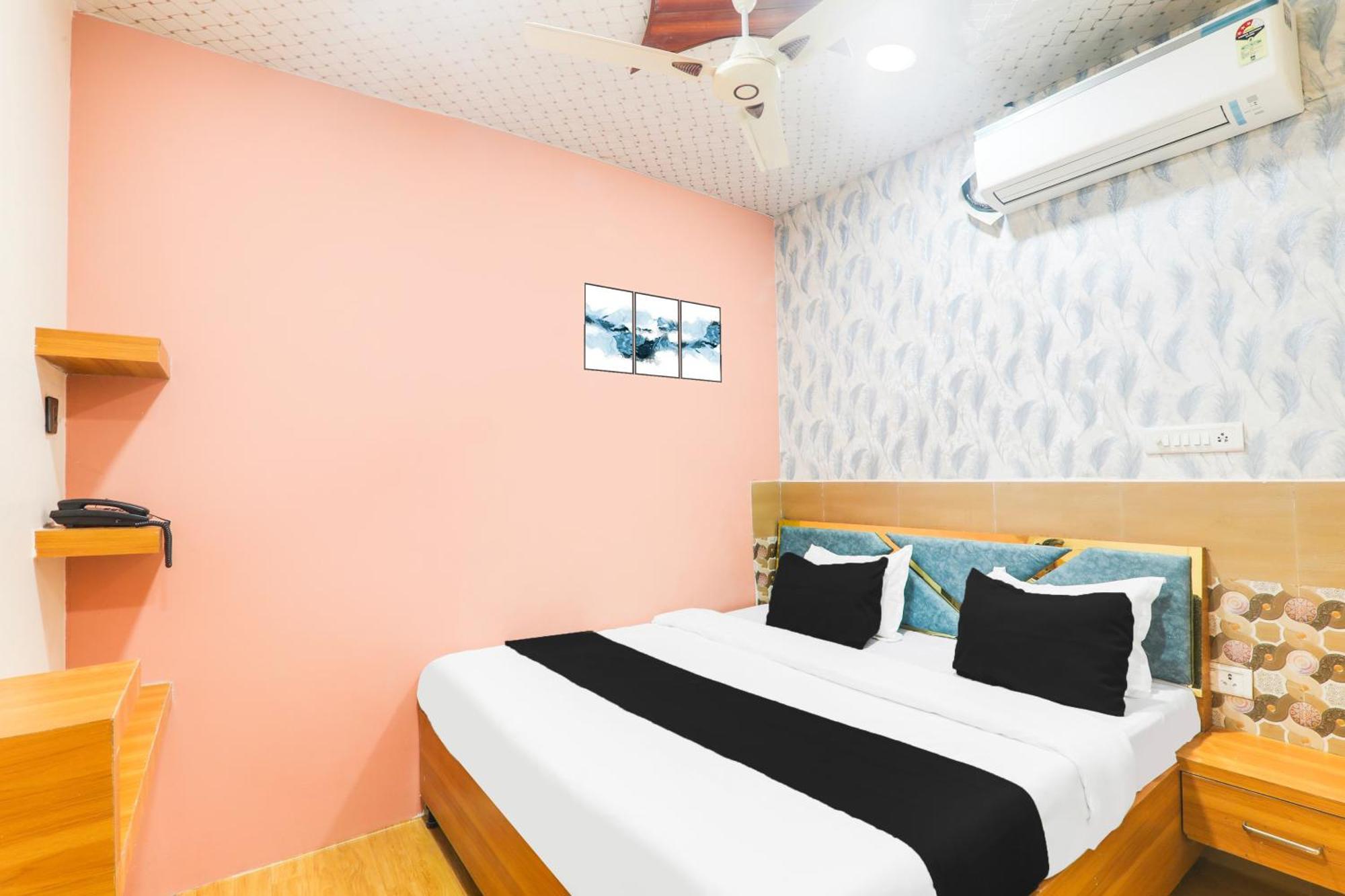 Hotel O V. K Palace Inn Lucknow Ngoại thất bức ảnh